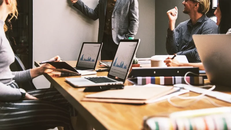 Kurs negocjacji jako klucz do lepszej sprzedaży B2B i zarządzania zespołem